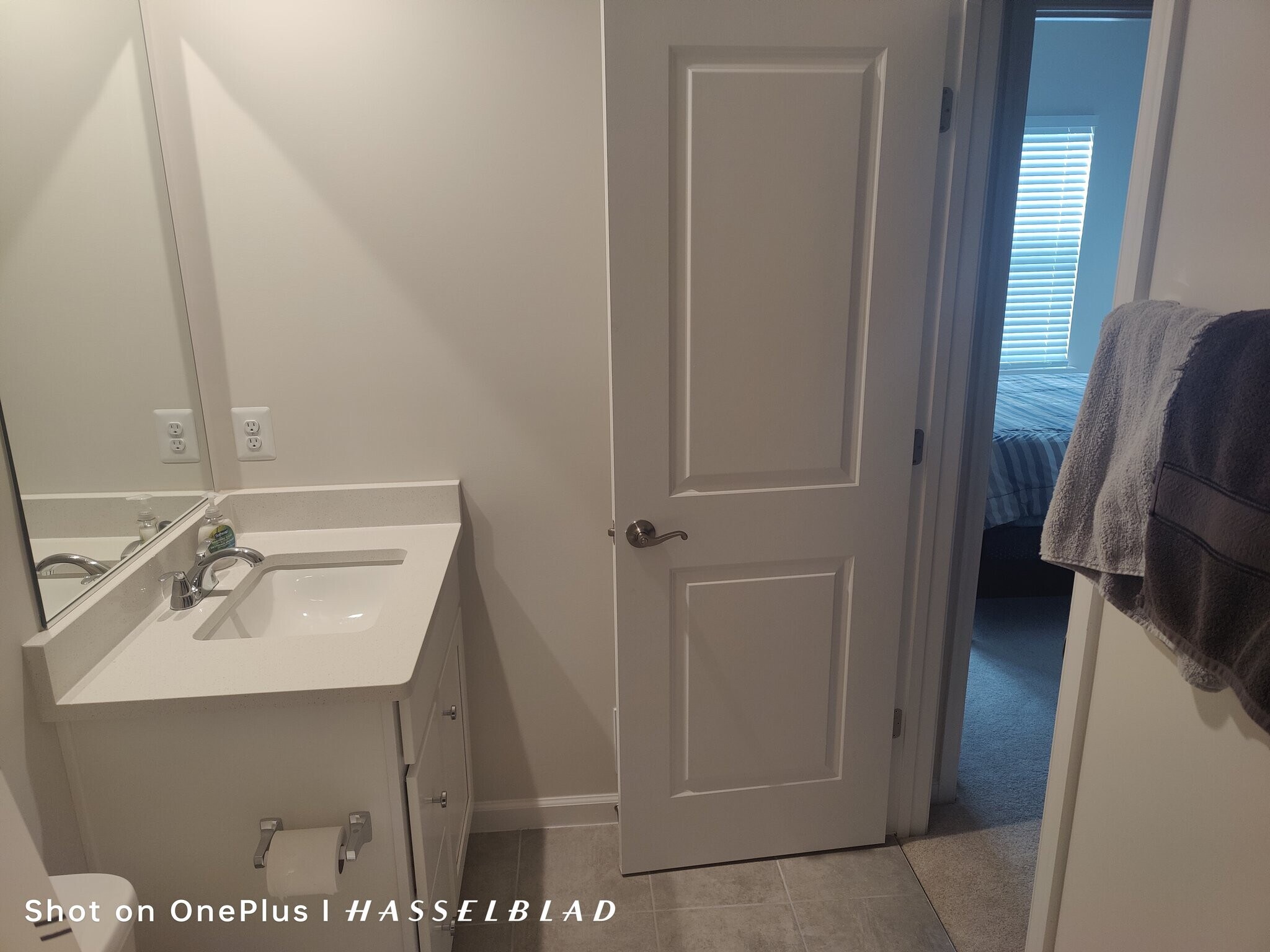 Building Photo - 3418 Chester Aly