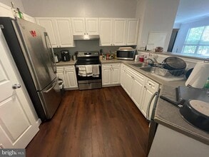 Building Photo - 3015 Nicosh Cir