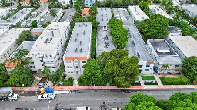 Building Photo - 1550 Drexel Ave