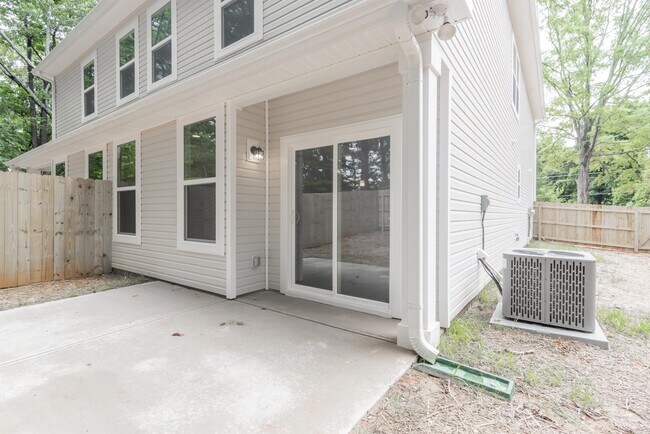 Building Photo - 4325 Perkins Rd