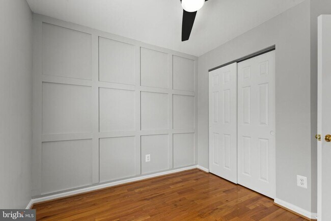 Building Photo - 106 Hackley Ct