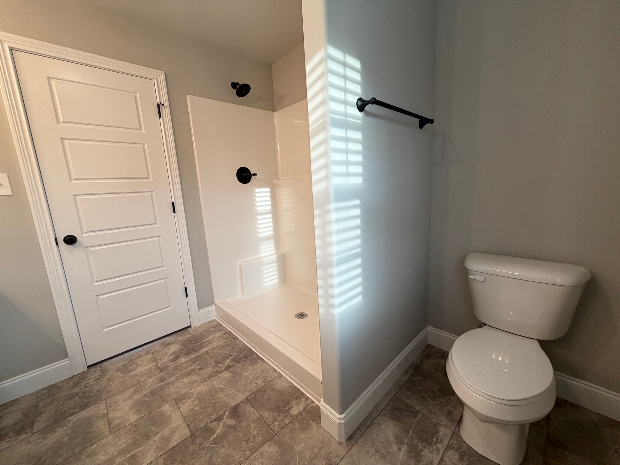 Building Photo - 2628 Parkers Mdw Ln