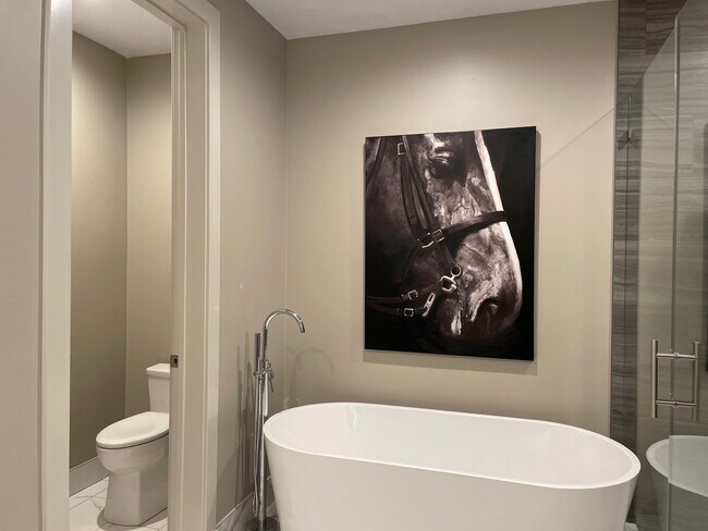 Building Photo - 31 Highnoon Way