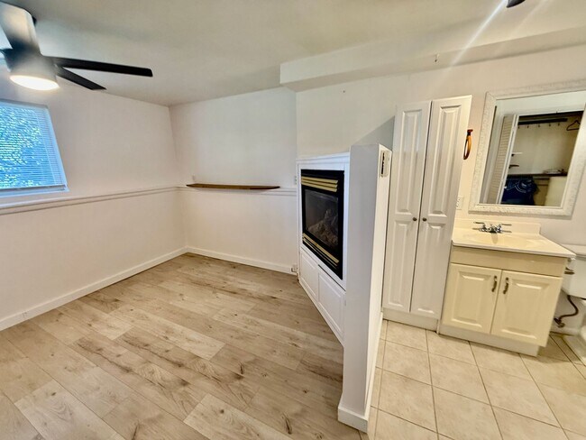 Building Photo - Pet-friendly 4-BR Home in Cedar City with Large Yard
