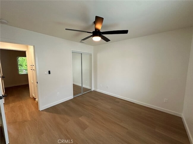 Building Photo - 901 N Orchard Dr