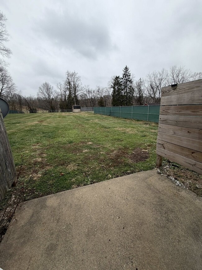 Building Photo - 1828 Newark Rd