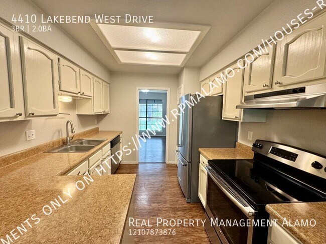 Building Photo - 4410 Lakebend W Dr
