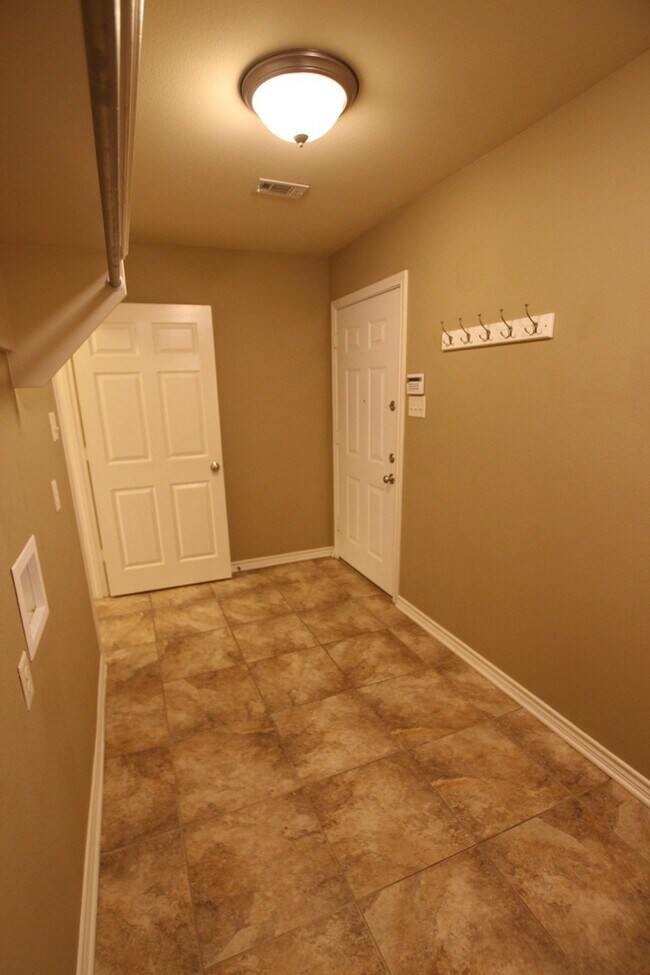 Building Photo - Coming Soon: Beautiful 3 Bedroom, 2 Bath n...