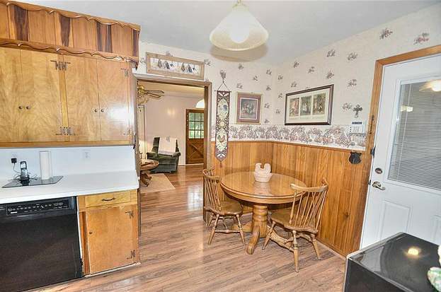 Building Photo - 206 Pecan Dr