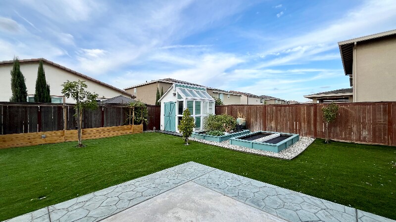 Building Photo - 8809 Polka Way