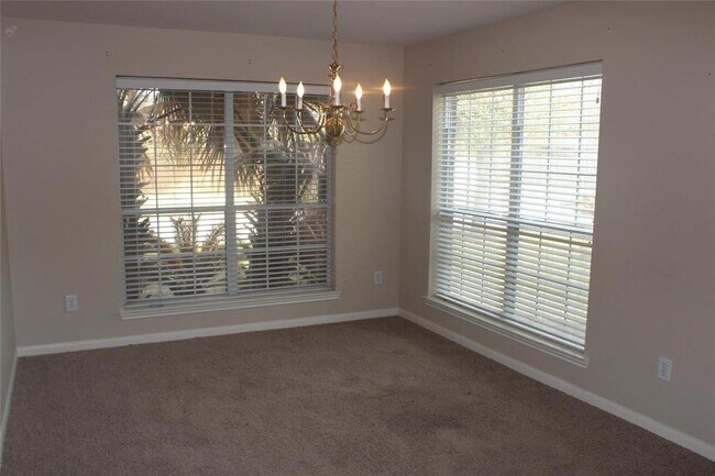 Building Photo - 8307 Cove Timbers Ln