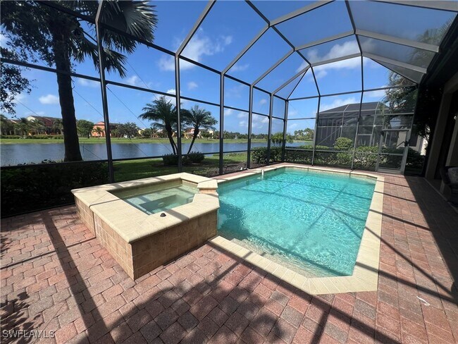 Building Photo - 8670 Mercado Ct