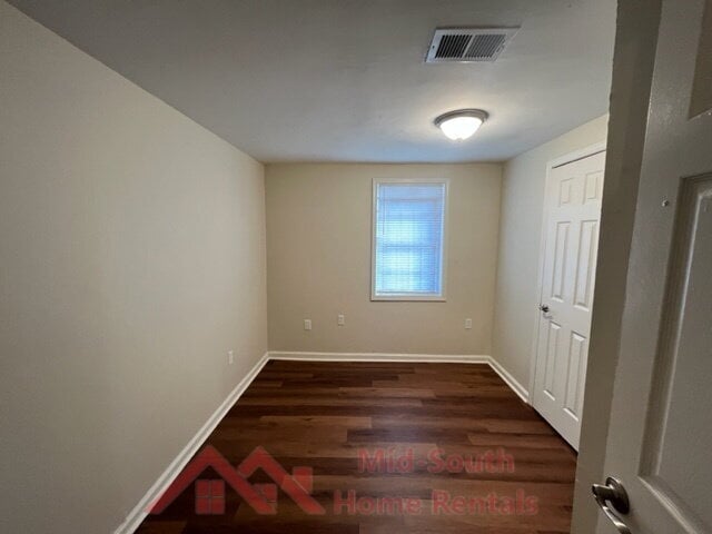 Building Photo - 858 Eyers Rd