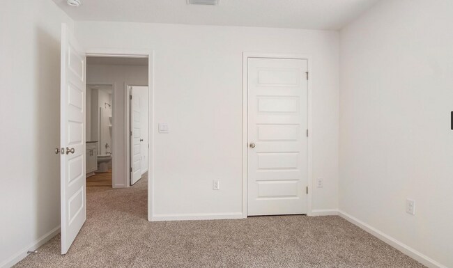 Building Photo - 116 Speckled Trout Ln N
