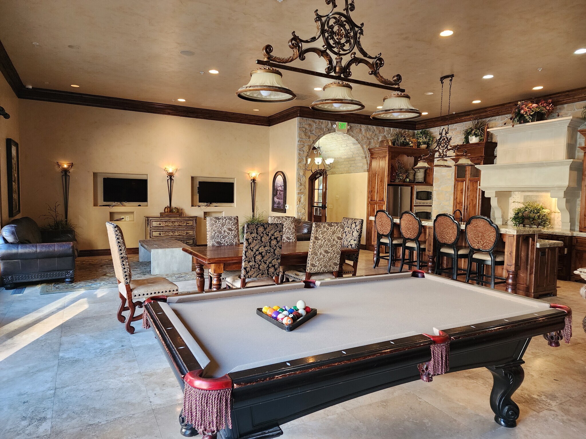 Building Photo - 1030 N 995 W