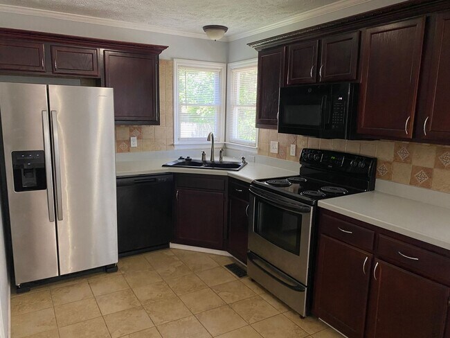 Building Photo - 1283 Exeter Ln