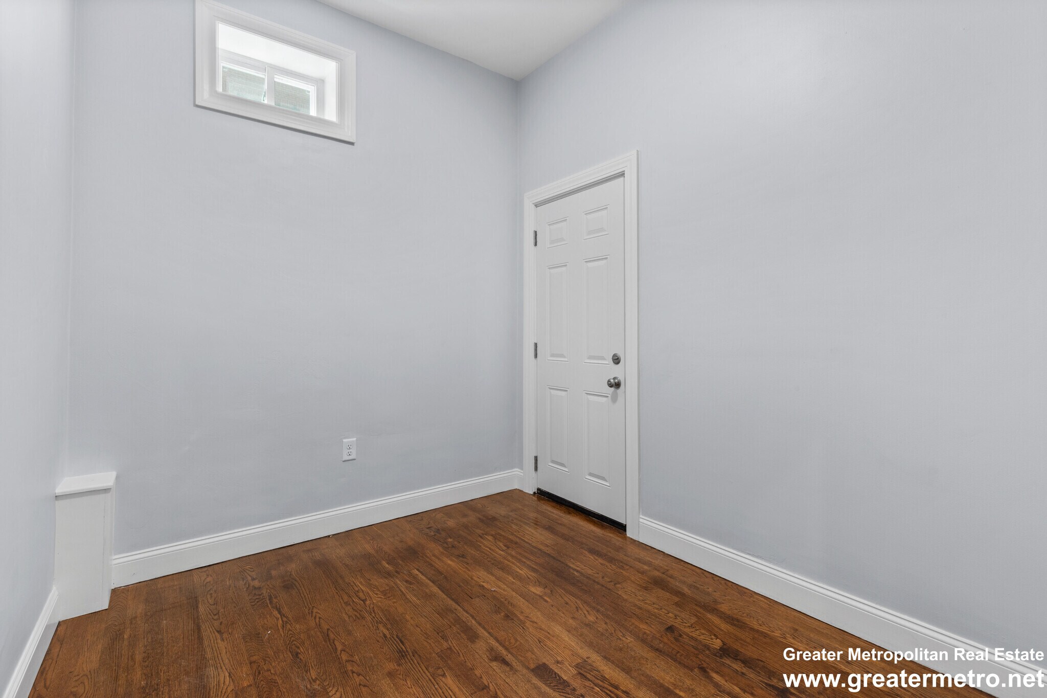 Building Photo - 109 Endicott St
