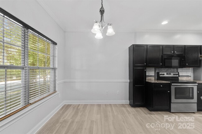 Building Photo - 2476 Ryerson Ct