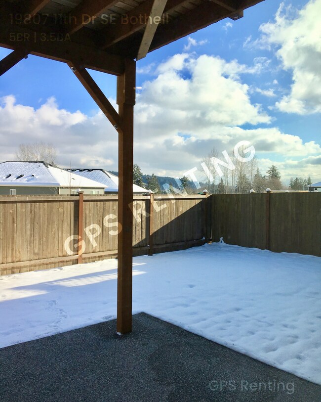 Building Photo - 19807 11th Dr SE