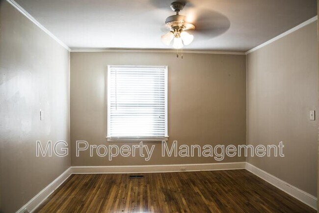 Building Photo - 2401 Greenland Ave