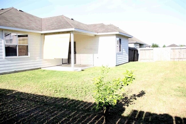 Building Photo - 7310 Northfork Dr