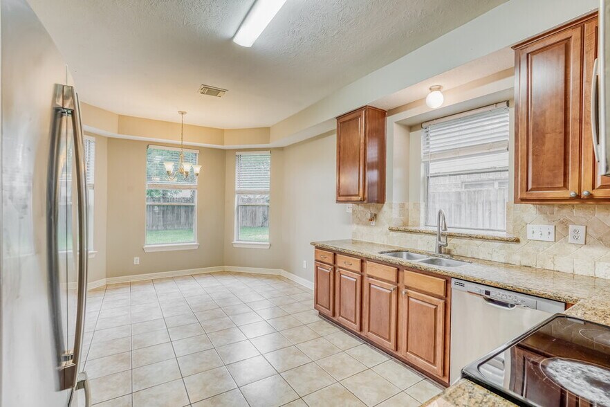 Building Photo - 11914 Serendipity Ln