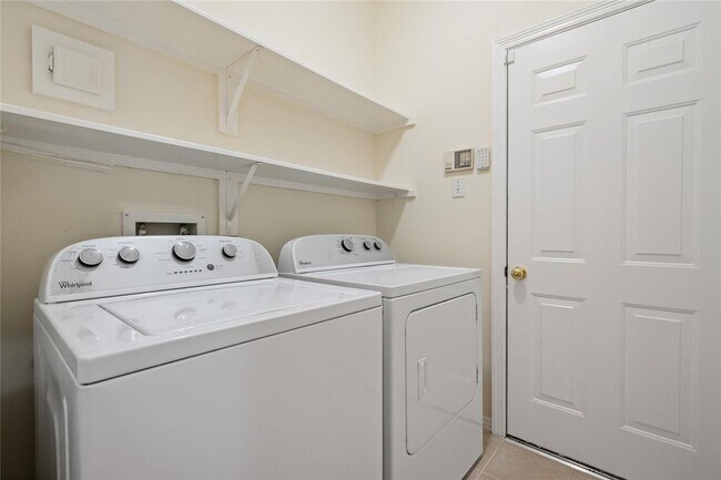 Building Photo - 20802 Sweet Violet Ct