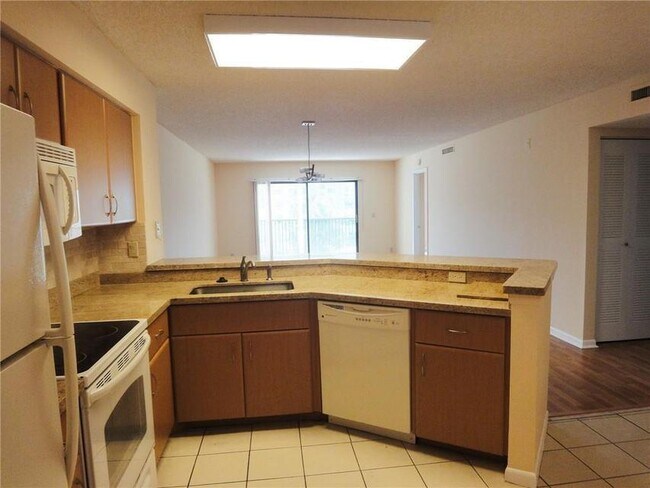 Building Photo - 2213 Cypress Island Dr
