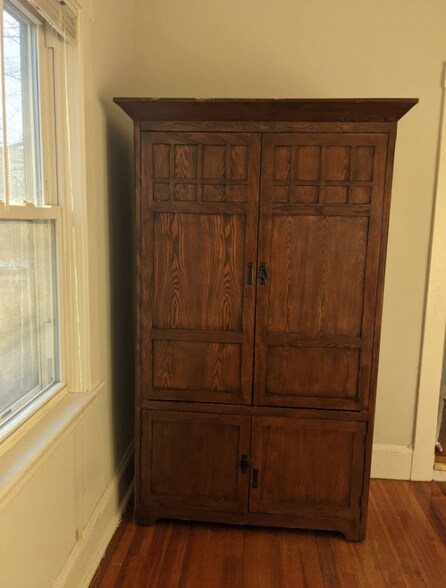 Primary Photo - 14 Wallingford Rd