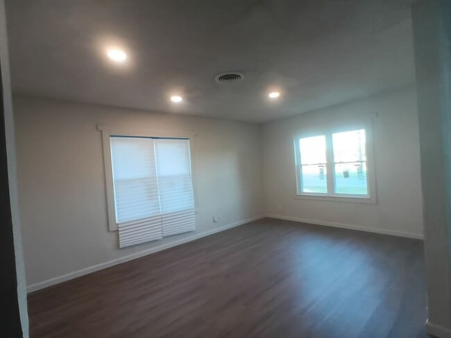 Building Photo - It's ready! New Remodel