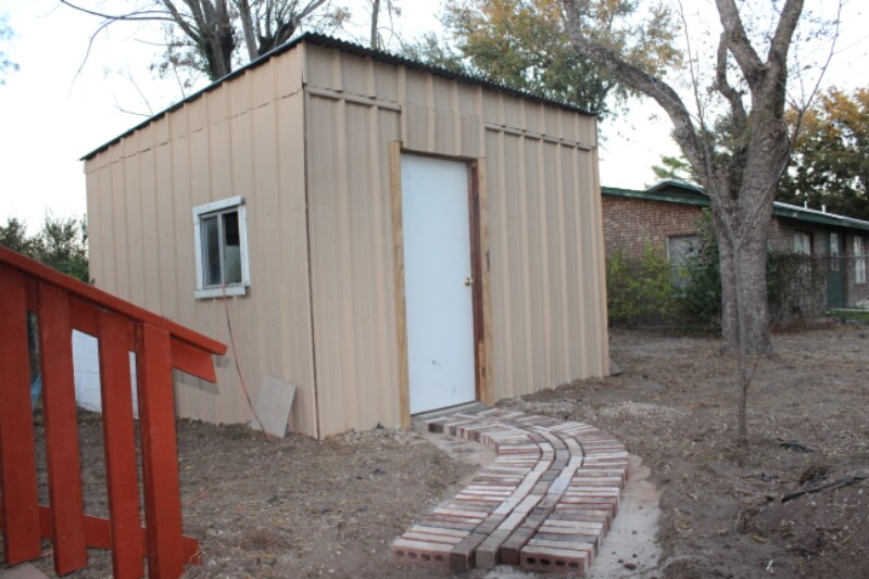 Building Photo - 18524 N Benton St