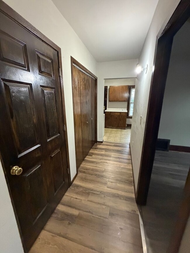 Building Photo - 306 Dawes St