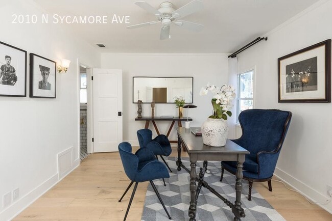 Building Photo - 2010 N Sycamore Ave