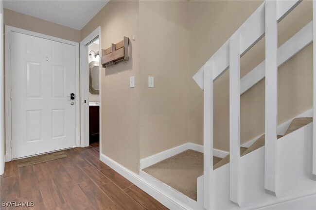 Building Photo - 1096 Woodshire Ln