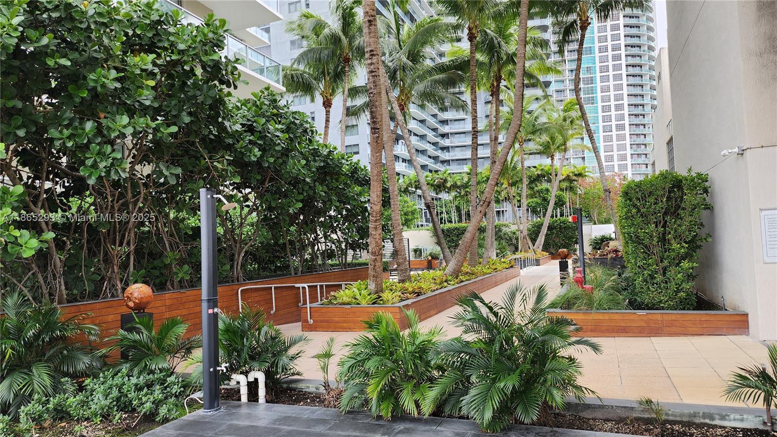 Building Photo - 3470 E Coast Ave