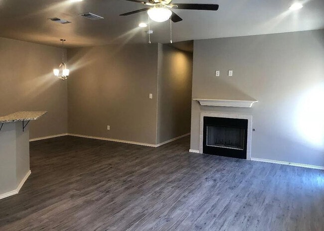 Building Photo - 1203 Preston Trails