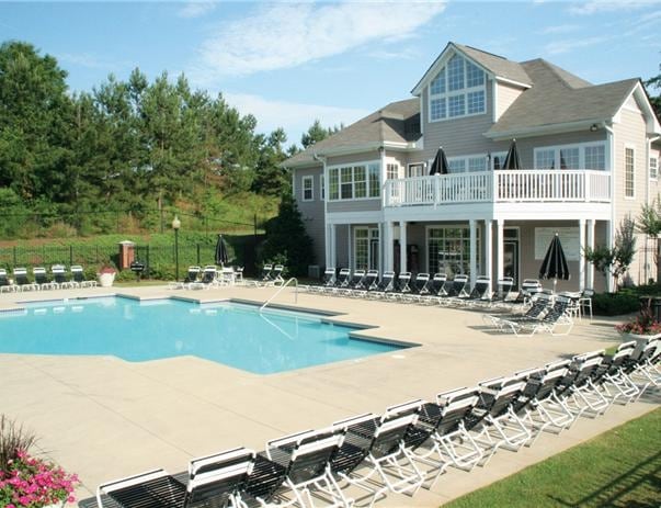 Building Photo - River Club Apartments