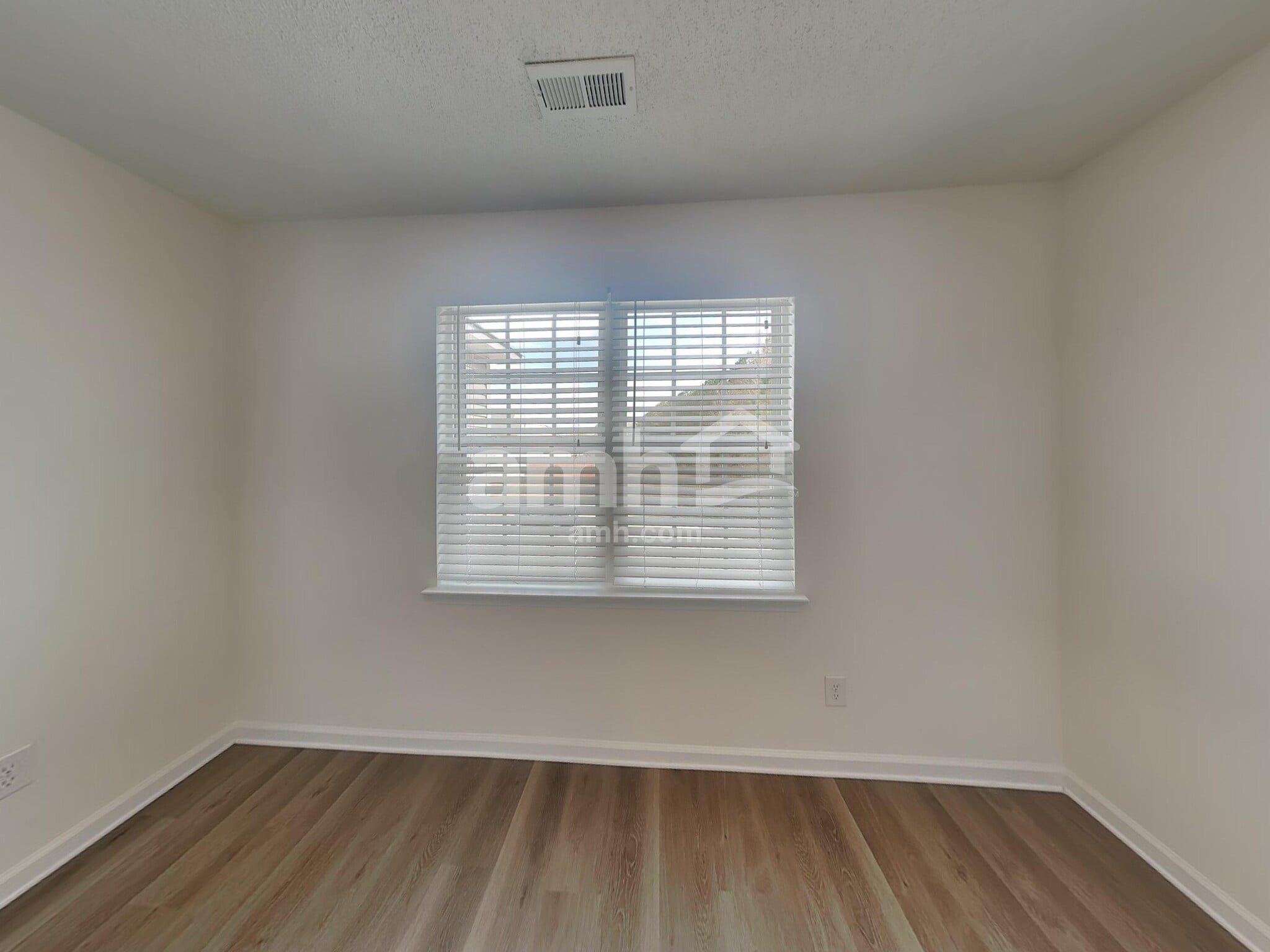Building Photo - 3840 Pine Barren Ln