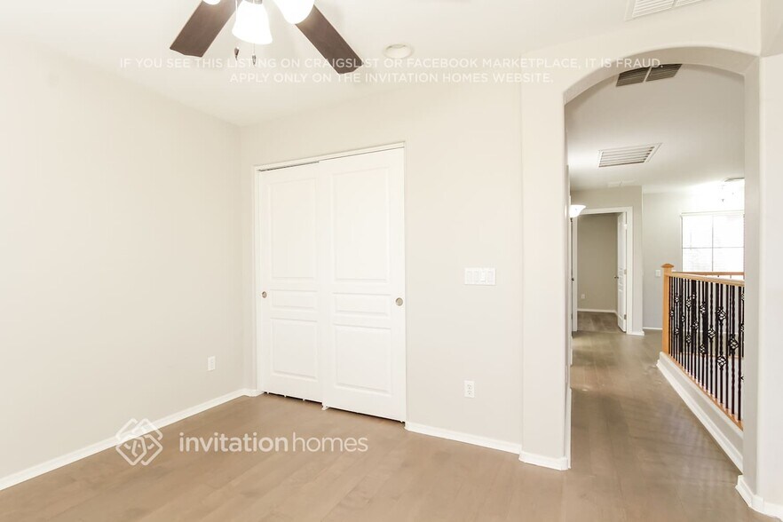 Building Photo - 2419 W Maldonado Rd