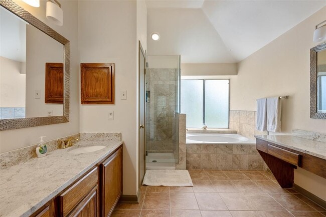 Building Photo - 4601 Castleman Dr