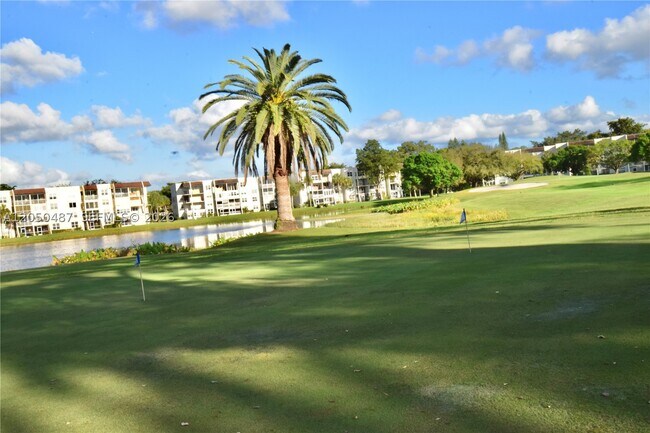 Building Photo - 9311 Orange Grove Dr