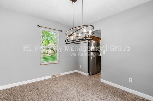 Building Photo - 5951 Als Ct