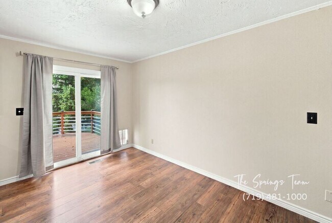 Building Photo - 3060 Maverick Dr