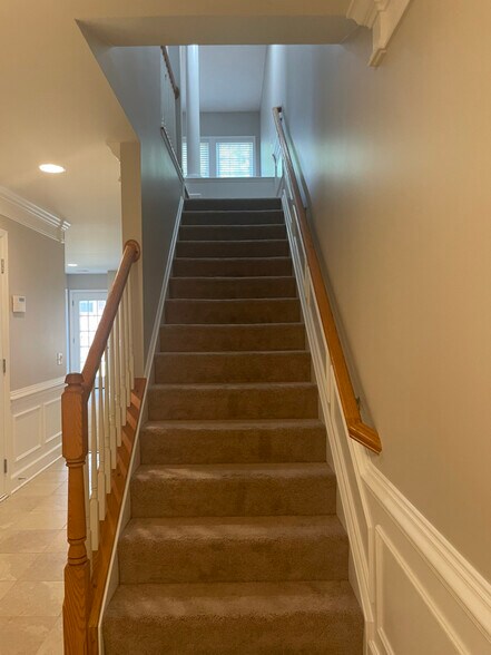 Building Photo - 2203 Greywing St