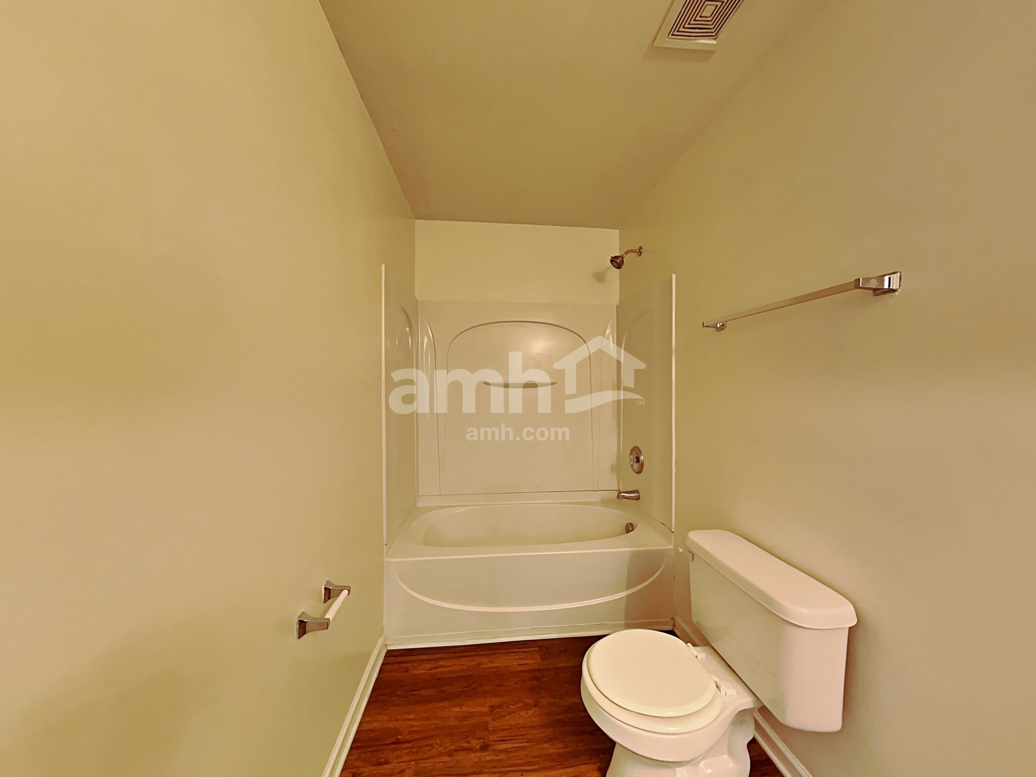 Building Photo - 201 Flanders Dr