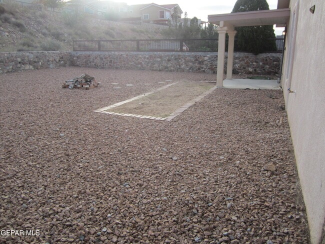 Building Photo - 6572 Dakota Ridge Dr