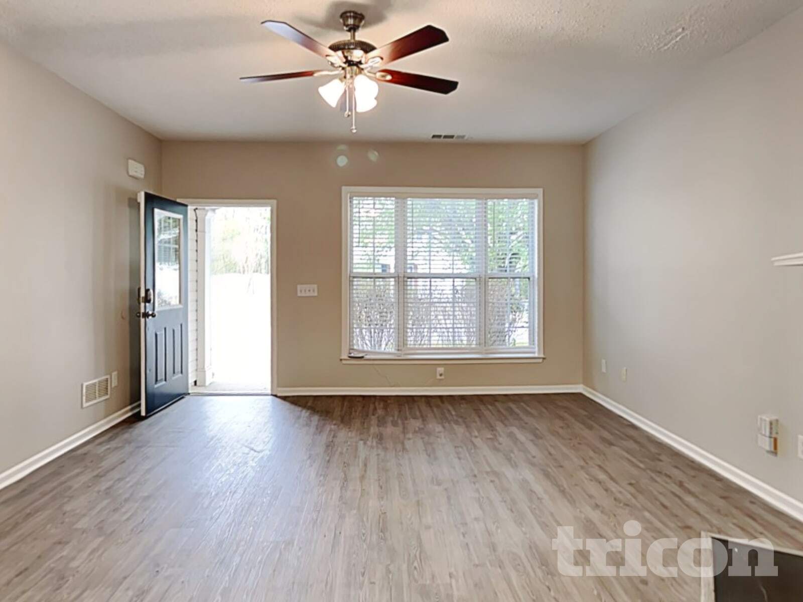 Building Photo - 1089 Dunedin Trail