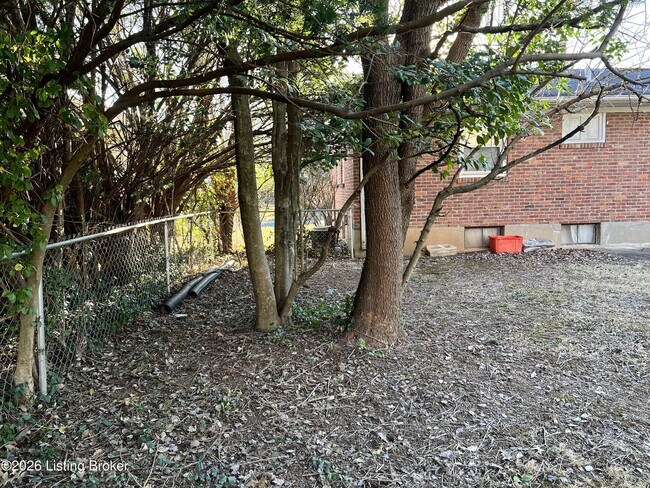 Building Photo - 3823 Manner Dale Dr