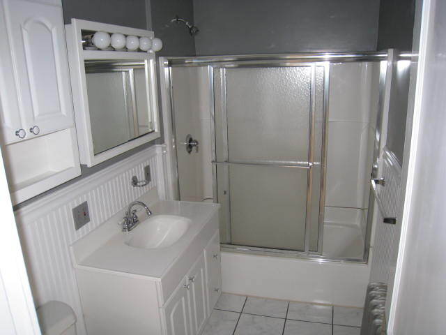 Building Photo - 18 Bigelow St