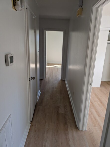 Building Photo - 3016 Belmont Plz